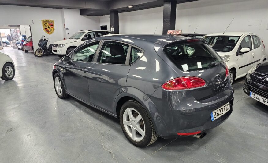 SEAT LEON 1.6 Reference