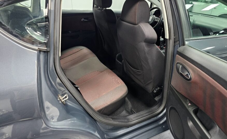 SEAT LEON 1.6 Reference