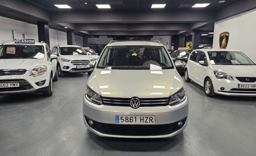 VOLKSWAGEN Tourang 1 6 TDI Advance bluemotion tech