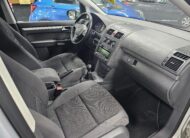 VOLKSWAGEN Tourang 1 6 TDI Advance bluemotion tech