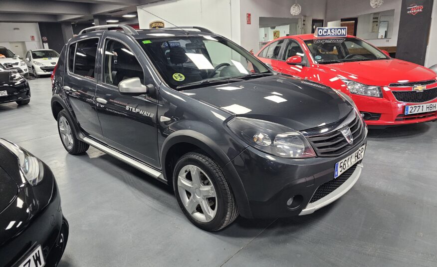 RENAULT Sandero Stepway 1.5 dci