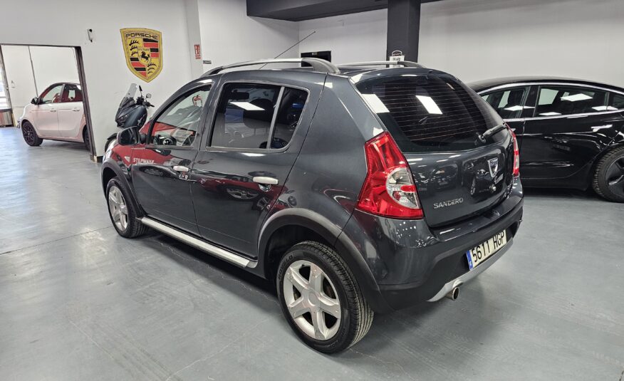 RENAULT Sandero Stepway 1.5 dci