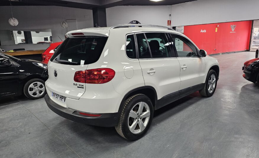 VOLKSWAGEN Tiguan 2.0 TDI DSG bluemotion 4 motion