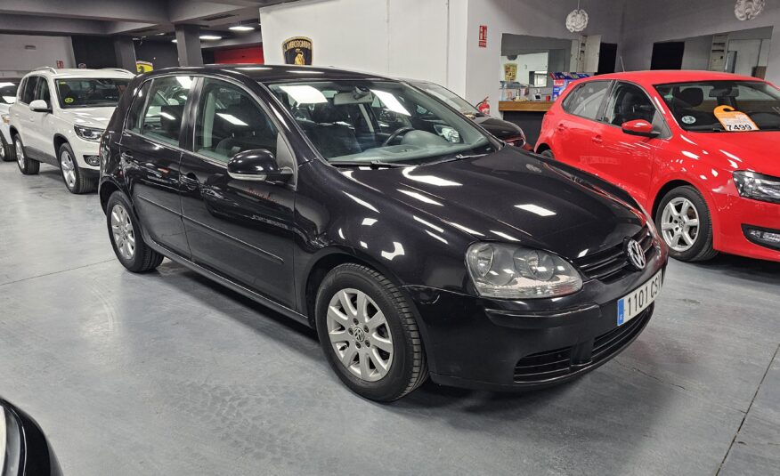 VOLKSWAGEN Golf 2.0 TDI 140cv