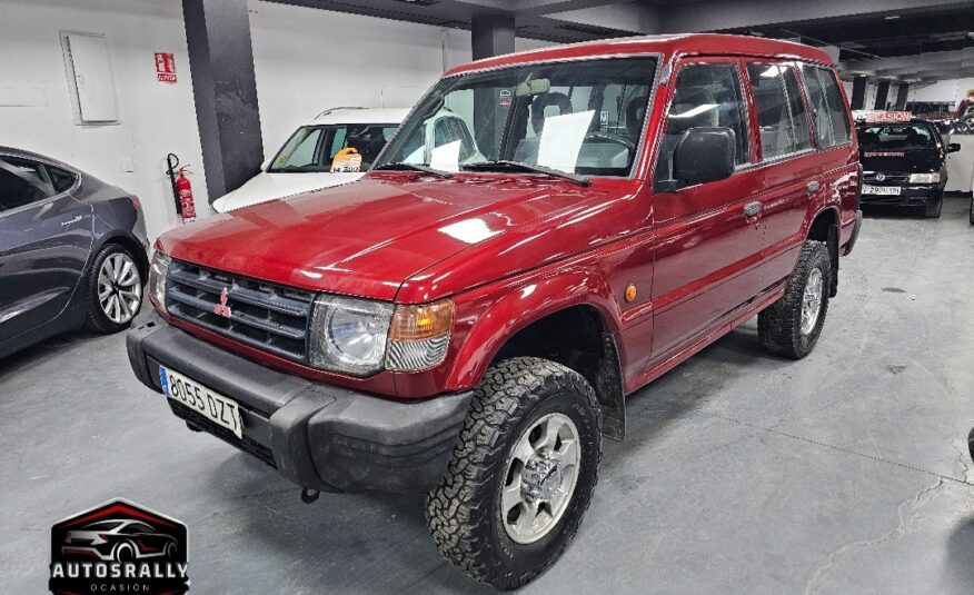 MITSUBISHI Montero 2.5 TDI 99cv GLX largo 5p