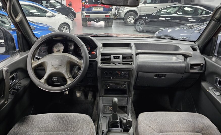MITSUBISHI Montero 2.5 TDI 99cv GLX largo 5p