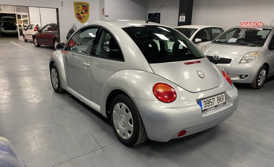 VOLKSWAGEN New Beetle 1.6 102cv