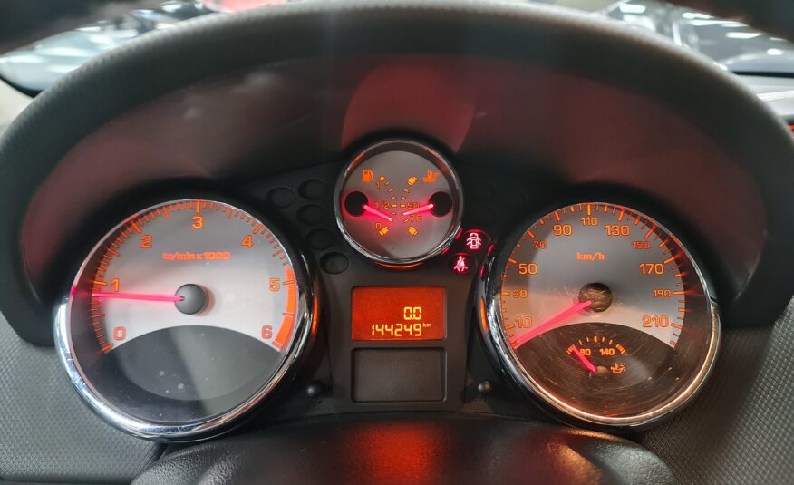 PEUGEOT 207 1.6 HDI