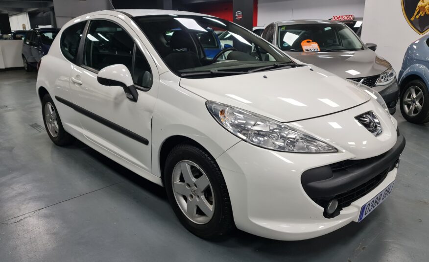PEUGEOT 207 1.6 HDI