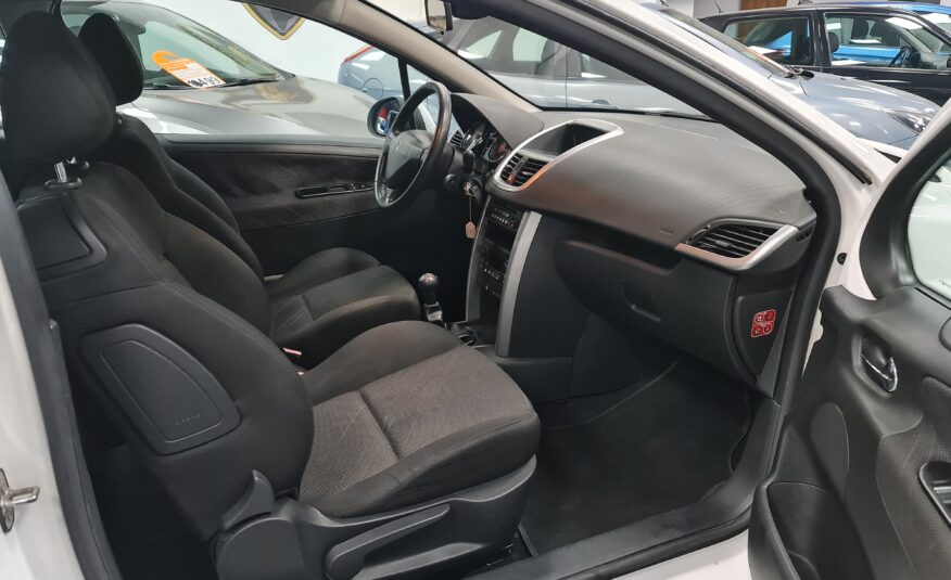 VOLKSWAGEN Polo Advance 1.6 tdi