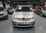TOYOTA Corolla Verso 2.2 D2AD