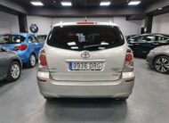 TOYOTA Corolla Verso 2.2 D2AD