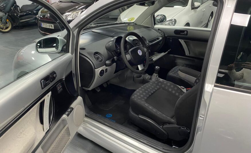 VOLKSWAGEN New Beetle 1.6 102cv