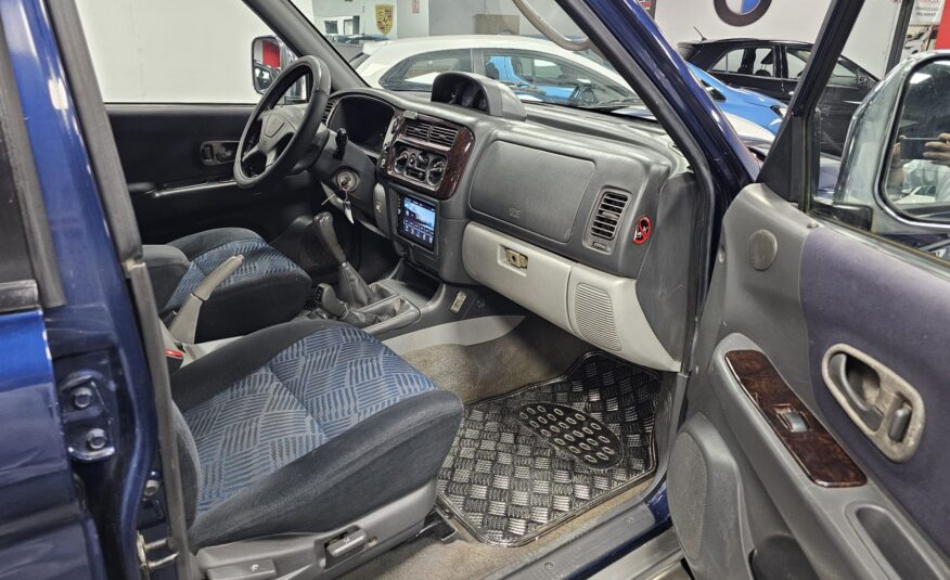 MITSUBISHI Montero Sport 2.5 TDI 99cv GLS largo 5p