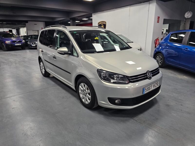 VOLKSWAGEN Touran 1.6 TDI Advance bluemotion tech