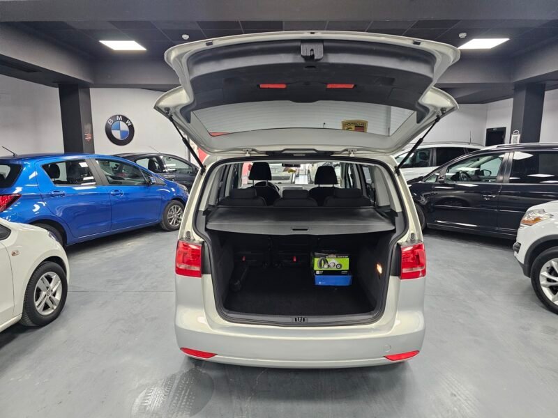 VOLKSWAGEN Touran 1.6 TDI Advance bluemotion tech