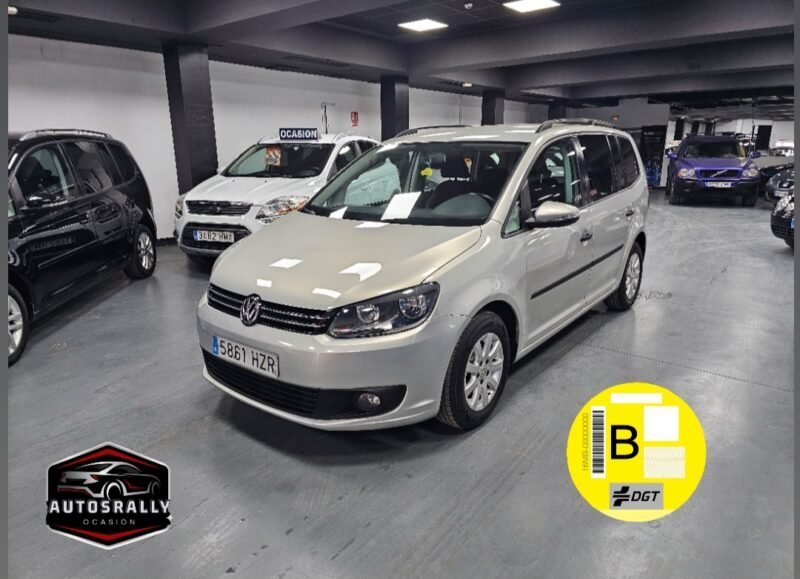 VOLKSWAGEN Touran 1.6 TDI Advance bluemotion tech
