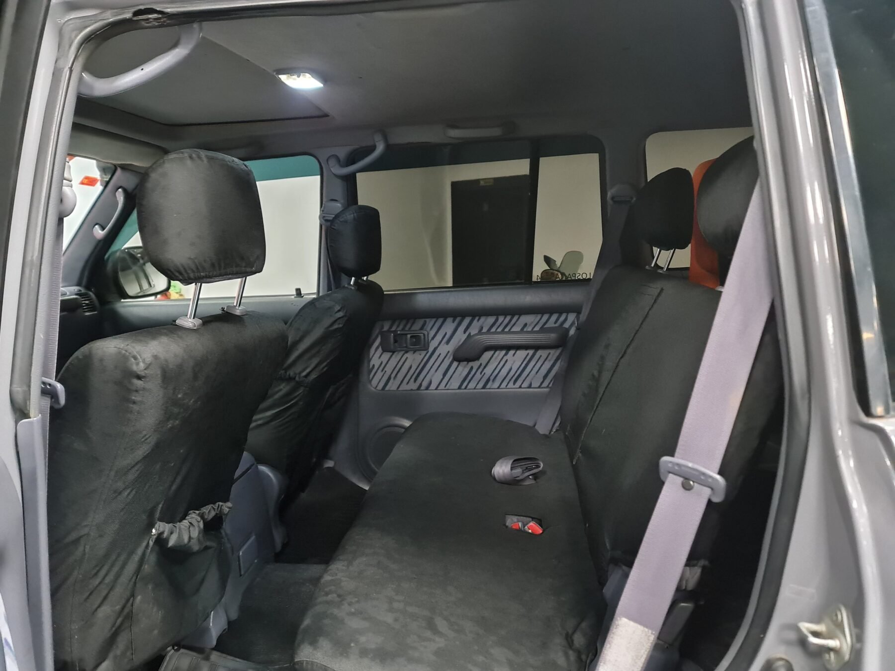 TOYOTA LAND CRUISER VX