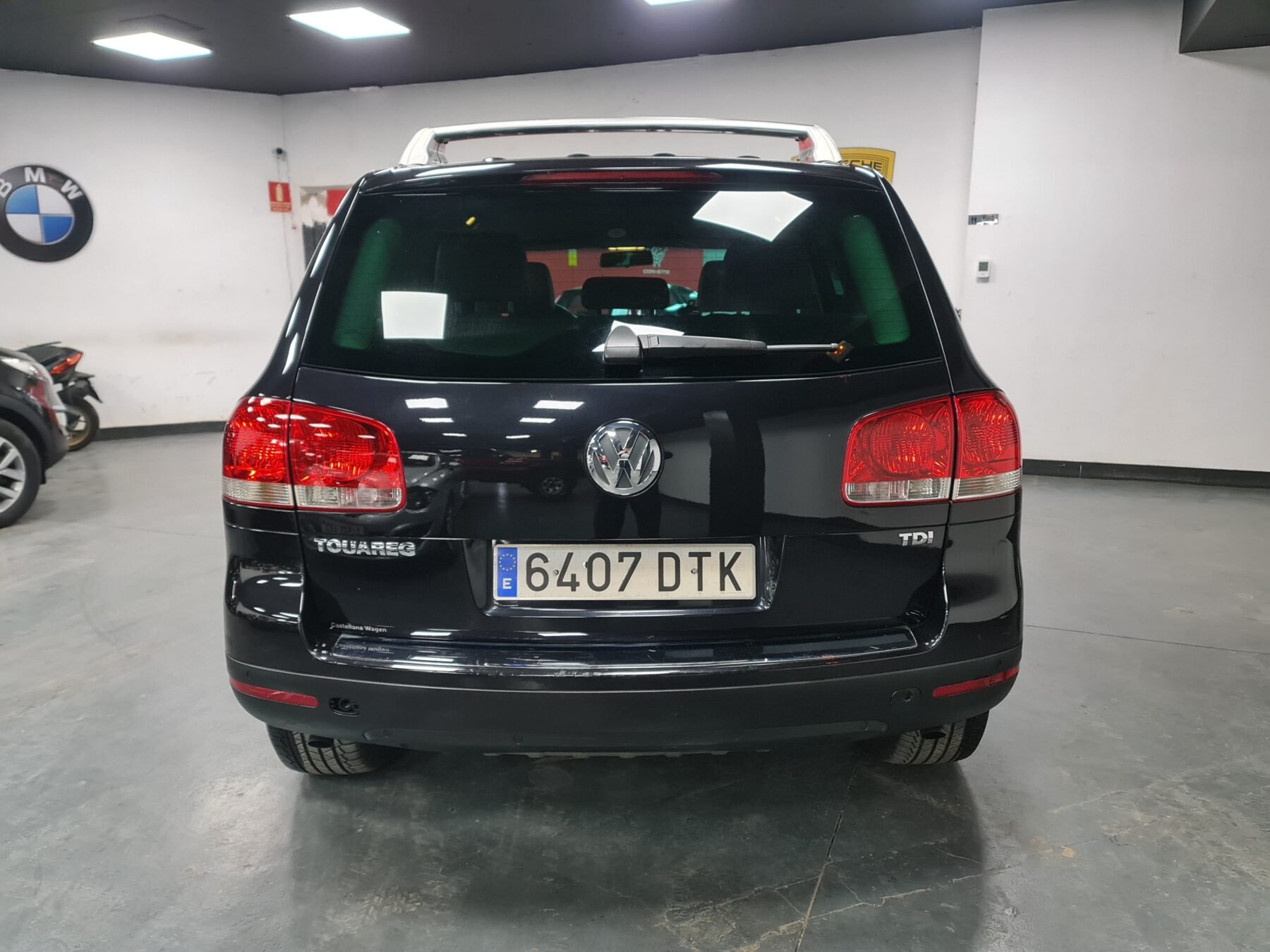 VOLKSWAGEN TOUAREG R5