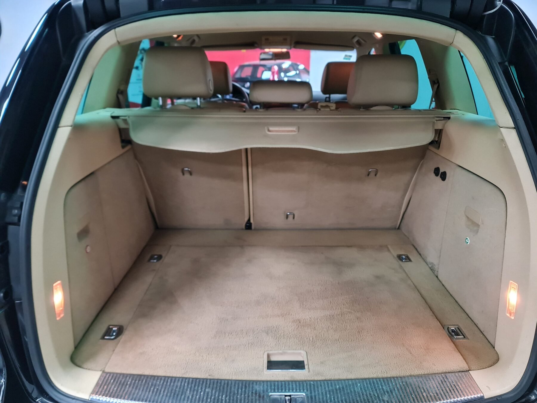 VOLKSWAGEN TOUAREG R5