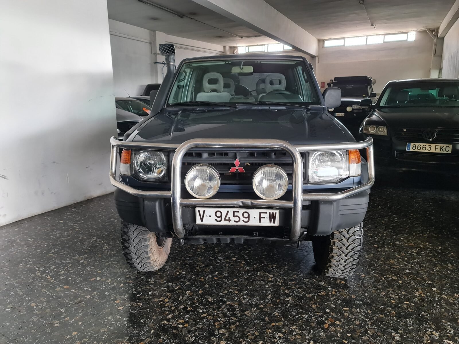 MITSUBISHI Montero GLX 2.5 