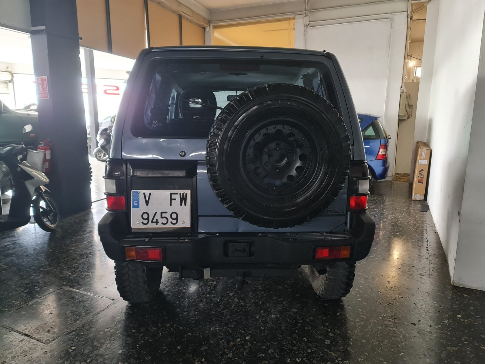 MITSUBISHI Montero GLX 2.5 